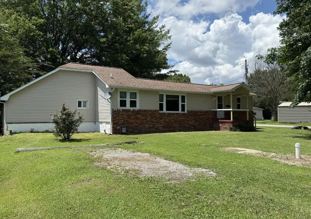 Photo 19 of Single family home for sale at 1200 S Buchanan St, Marion, IL 62959 | MLS# 12707461 | Listing updated on 2026-08-16