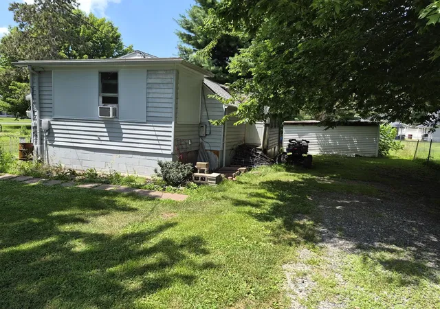 Photo 3 of Multi family home for sale at 1405 S 1/2 19 Ave, Viola, IL 61486 | MLS# 12707475 | Listing updated on 2026-08-30
