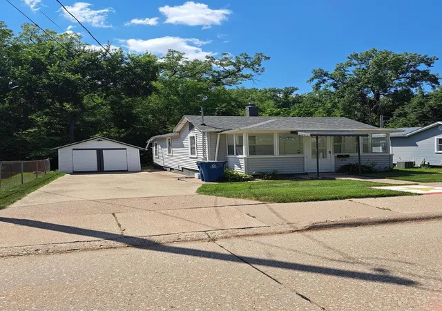 1st image of 182 Hero St, Silvis, IL 61282 | MLS# 12707495