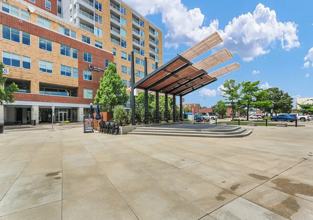 image of 1 E Main St, Champaign, IL 61820