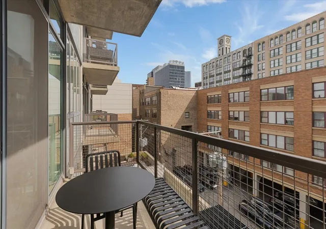 2nd image of 321 S Sangamon St #508, Chicago, IL 60607 | MLS# 12707723