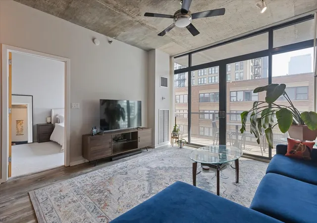 4th image of 321 S Sangamon St #508, Chicago, IL 60607 | MLS# 12707723