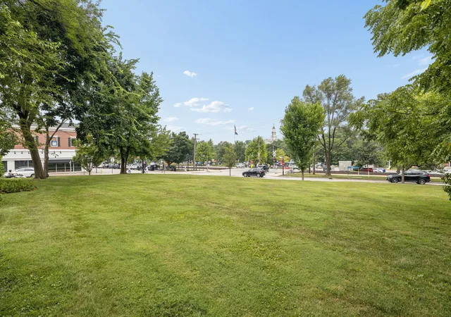 5th image of 29 S Garfield Ave, Hinsdale, IL 60521 | MLS# 12707725