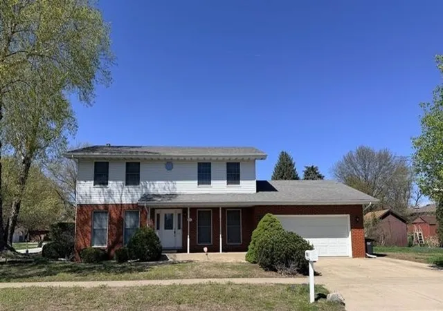 Photo 2 of Sale Pending at 18321 Clyde Ave, Lansing, IL 60438 | MLS# 12707774 | Listing updated on 2026-09-29