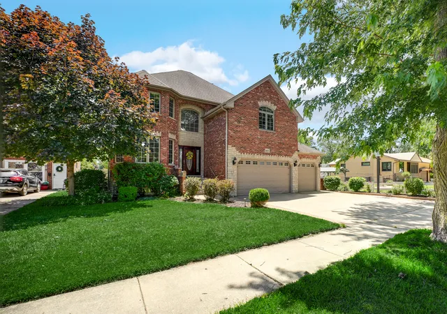 3rd image of 4825 W 92Nd St, Oak Lawn, IL 60453 | MLS# 12707815