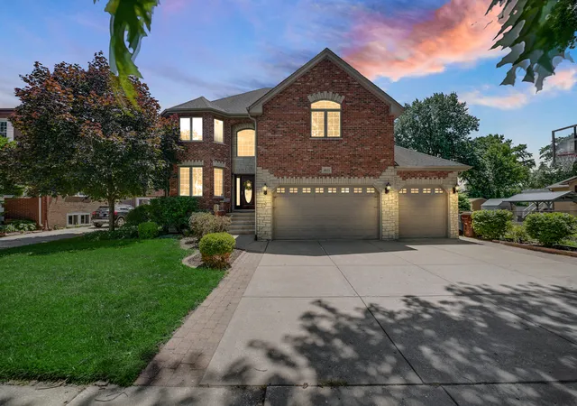 4th image of 4825 W 92Nd St, Oak Lawn, IL 60453 | MLS# 12707815