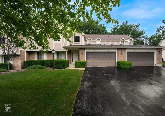 Photo 1 of Townhouse for sale at 435 Somerset Ct #B, Aurora, IL 60504 | MLS# 12707825 | Listing updated on 2026-09-13