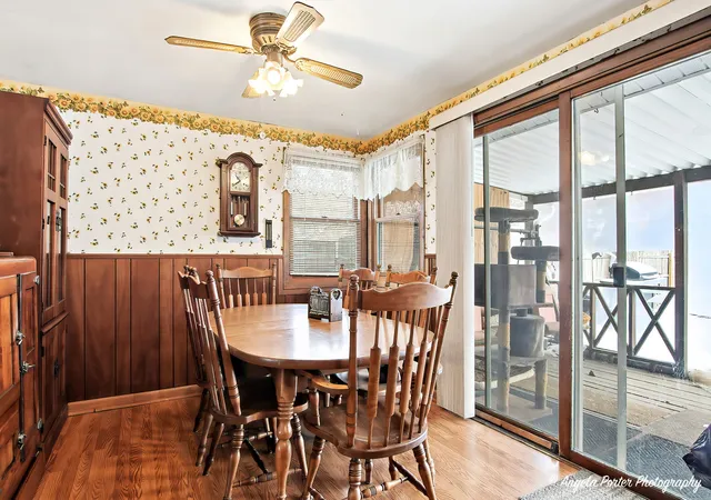 Photo 4 of Single family home for sale at 8 E Rollins Rd, Round Lake Beach, IL 60073 | MLS# 12707862 | Listing updated on 2026-08-31