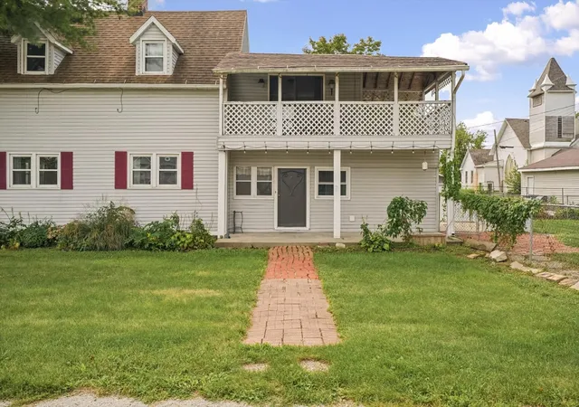 Photo 1 of Single family home for sale at 108 S Main, Arrowsmith, IL 61722 | MLS# 12707890 | Listing updated on 2026-09-25