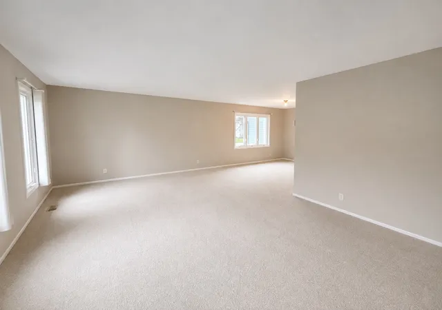 Photo 3 of Single family home for sale at 633 E 8th Avenue, Naperville, IL 60563 | MLS# 12708072 | Listing updated on 2026-09-21