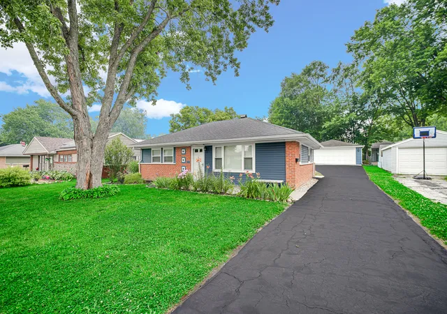 1st image of 319 Sauganash St, Park Forest, IL 60466 | MLS# 12708077