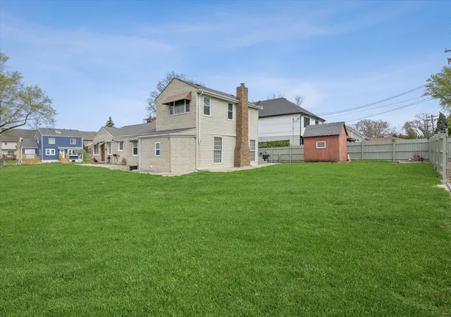 Photo 3 of Single family home for sale at 117 Sunrise Ave, Willowbrook, IL 60527 | MLS# 12708103 | Listing updated on 2026-07-25