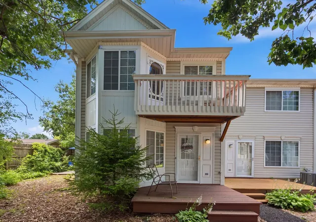 Photo 1 of Condo for sale at 59 N Macgillis Dr #59, Round Lake, IL 60073 | MLS# 12708136 | Listing updated on 2026-08-17