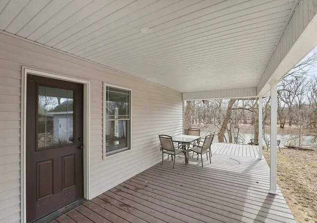 3rd image of 204 S Henry St, Ashkum, IL 60911 | MLS# 12708279