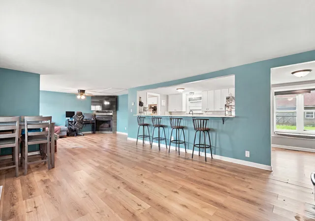 4th image of 19327 W Dawson Ave, Romeoville, IL 60446 | MLS# 12708289