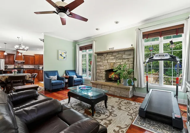 Photo 4 of Single family home for sale at 10981 Pioneer Trl, Frankfort, IL 60423 | MLS# 12708319 | Listing updated on 2026-09-11
