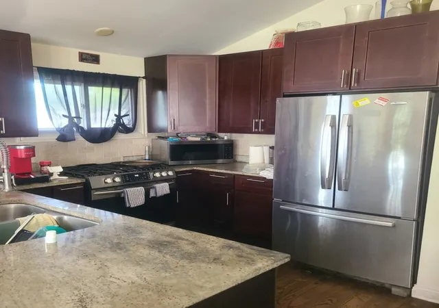 3rd image of 9601 S Princeton Ave, Chicago, IL 60628 | MLS# 12708329