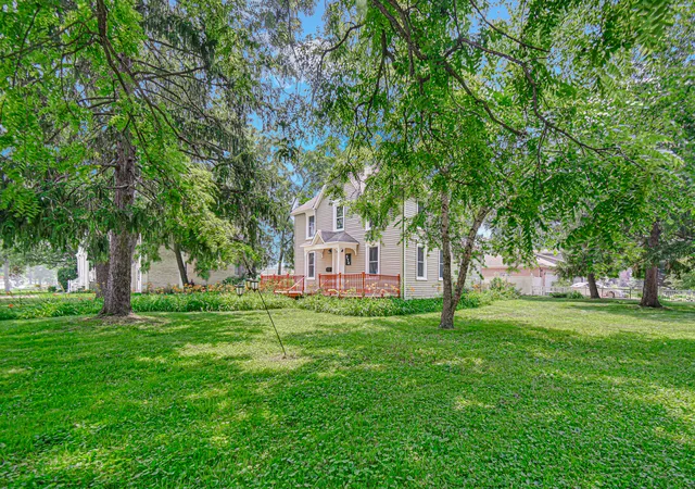 Photo 3 of Single family home for sale at 574 Herman St, Crete, IL 60417 | MLS# 12708351 | Listing updated on 2026-09-15