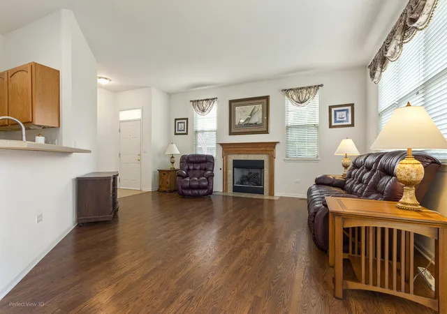 Photo 3 of Townhouse for sale at 16553 Buckner Pond Way, Crest Hill, IL 60403 | MLS# 12708417 | Listing updated on 2026-09-21