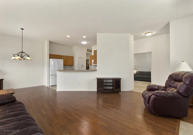 Photo 4 of Townhouse for sale at 16553 Buckner Pond Way, Crest Hill, IL 60403 | MLS# 12708417 | Listing updated on 2026-09-21