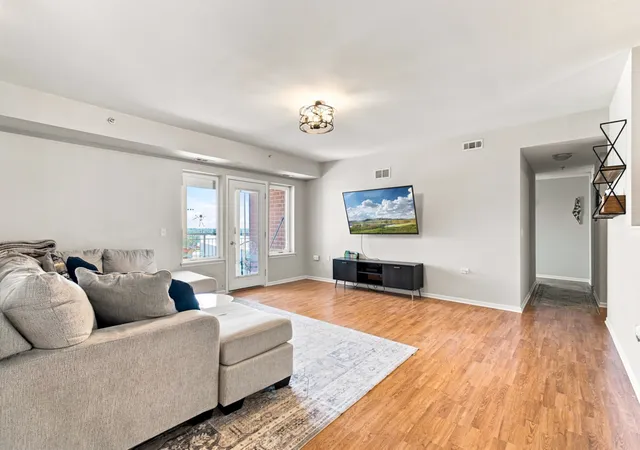 3rd image of 16001 S 88Th Ave, Orland Park, IL 60462