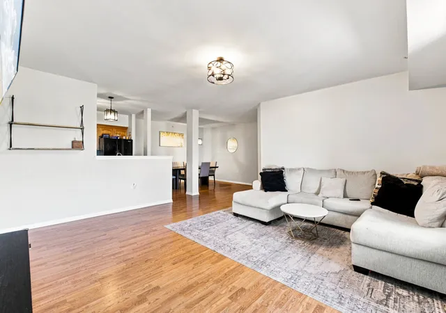 5th image of 16001 S 88Th Ave, Orland Park, IL 60462
