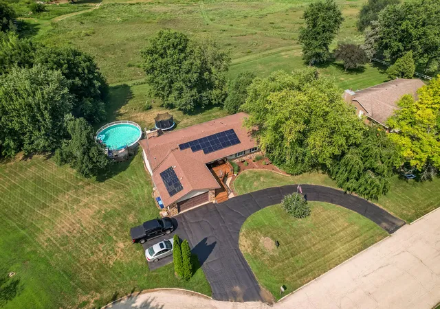 Photo 2 of Single family home for sale at 280 Knoll Rd, Belvidere, IL 61008 | MLS# 12708465 | Listing updated on 2026-08-12
