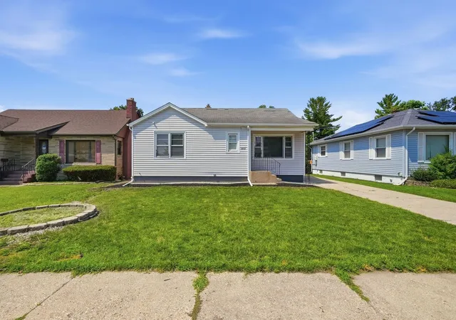 Photo 1 of Single family home for sale at 2642 Ridge Rd, Lansing, IL 60438 | MLS# 12708467 | Listing updated on 2026-08-13