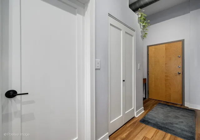 2nd image of 2101 W Rice St, Chicago, IL 60622