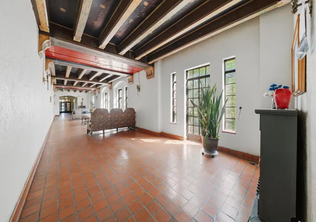 Photo 4 of Townhouse for sale at 3017 E 78th Street #3A, Chicago, IL 60649 | MLS# 12708558 | Listing updated on 2026-10-07