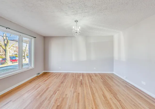 Photo 3 of Townhouse for sale at 4839 Crain St, Skokie, IL 60077 | MLS# 12708585 | Listing updated on 2026-09-28