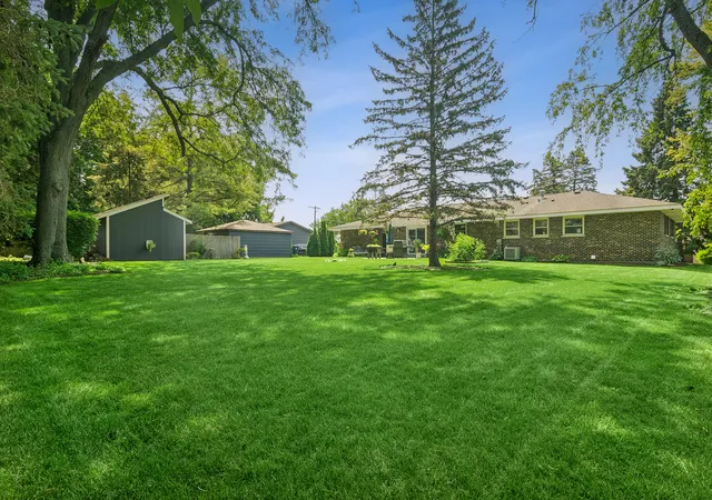 30th image of 25558 W Wilson Ave, Wauconda, IL 60084 | MLS# 12708617