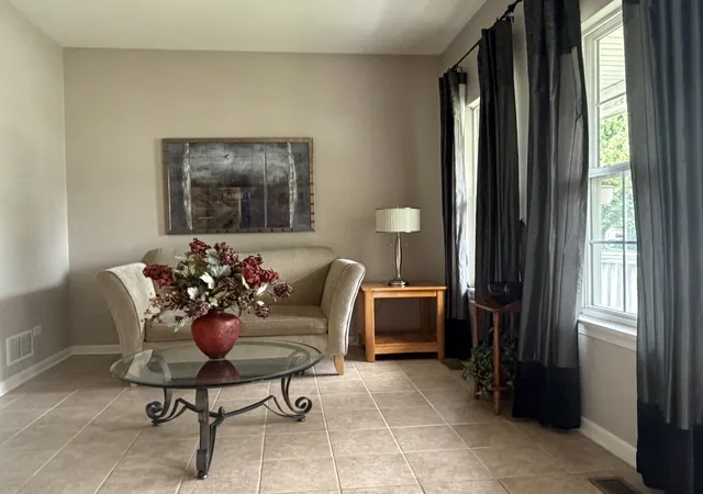 Photo 3 of Single family home for sale at 1802 Thornapple Way, Aurora, IL 60504 | MLS# 12708635 | Listing updated on 2026-08-16