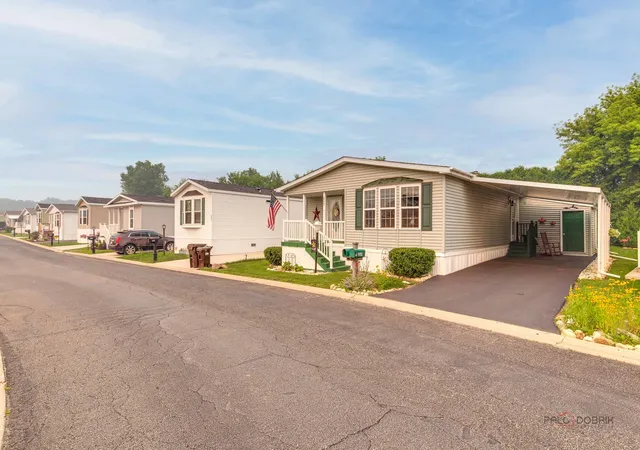 28th image of 269 Forestview Dr, Crystal Lake, IL 60014 | MLS# 12708651