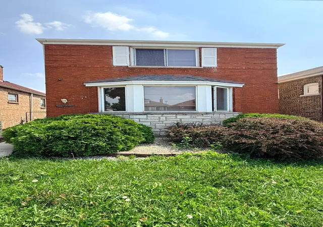 Photo 1 of Single family home for sale at 8129 S Winchester Ave, Chicago, IL 60620 | MLS# 12708731 | Listing updated on 2026-09-01