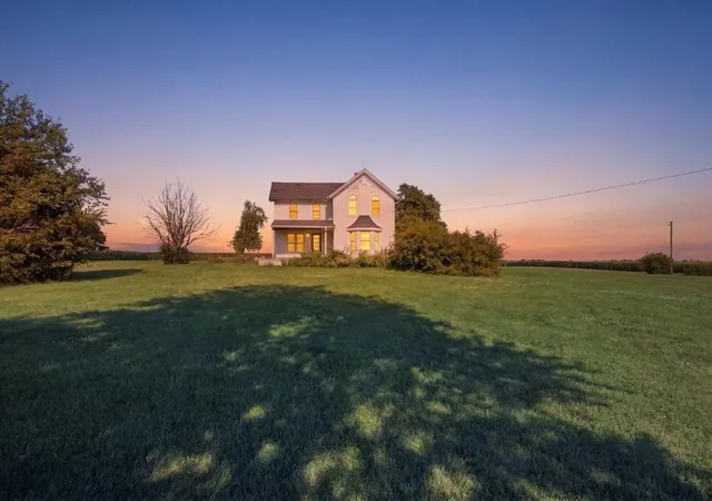 Photo 2 of Single family home for sale at 20042 North 2500 E Rd, Pontiac, IL 61764 | MLS# 12708733 | Listing updated on 2026-10-06