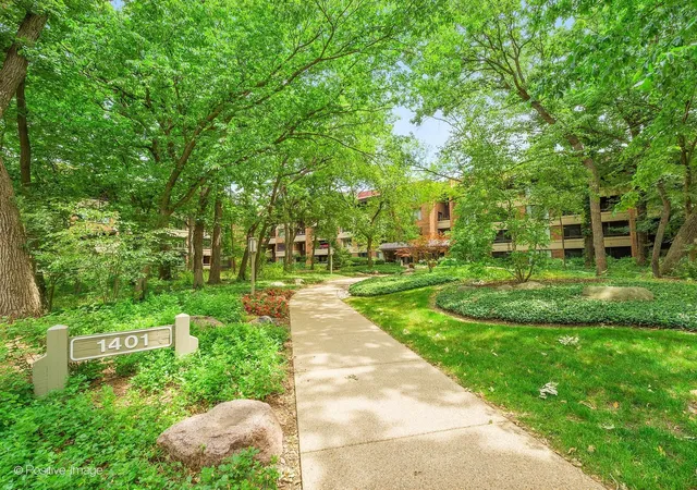 1st image of 1401 Burr Oak Rd #416B, Hinsdale, IL 60521 | MLS# 12708767