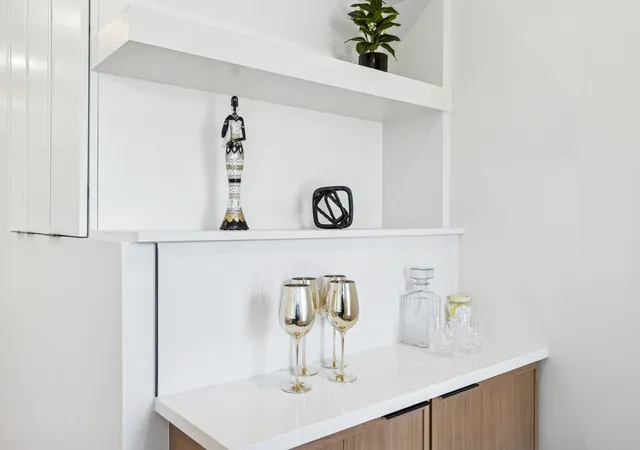 Listing Photo 5 - Condo for sale in building located at 4206 S Calumet Ave, Chicago, IL 60653 - Unit #101