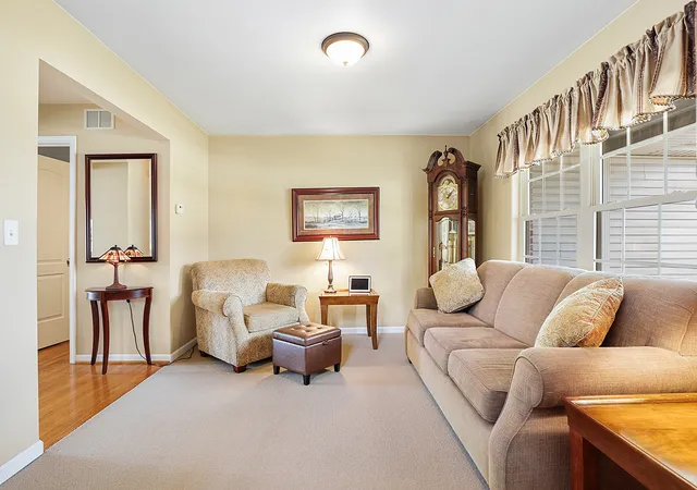 Photo 3 of Sale Pending at 1196 Fawn Cir, Manteno, IL 60950 | MLS# 12708826 | Listing updated on 2026-09-30