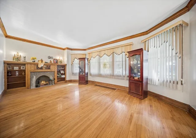 Photo 3 of Single family home for sale at 1637 S 10th Avenue, Maywood, IL 60153 | MLS# 12708926 | Listing updated on 2026-09-30