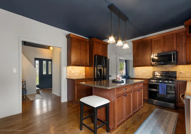 Photo 3 of Single family home for sale at 2313 S Hidden Trl, Spring Grove, IL 60081 | MLS# 12708938 | Listing updated on 2026-09-27