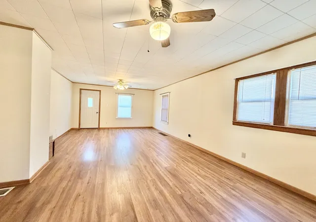 Photo 2 of Single family home for sale at 415 E 12th Street, Streator, IL 61364 | MLS# 12708943 | Listing updated on 2026-08-30