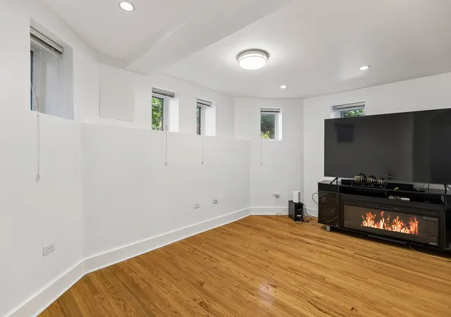 Photo 2 of Condo for sale at 1513 W Fargo Ave #GN, Chicago, IL 60626 | MLS# 12708944 | Listing updated on 2026-10-28