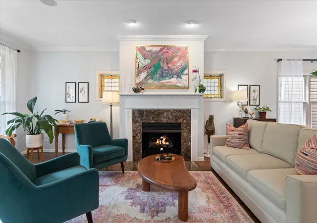4th image of 4008 N Kolmar Ave, Chicago, IL 60641 | MLS# 12709008