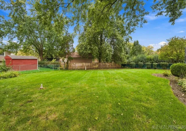Photo 2 of Single family home for sale at 427 Chopin Ct, Schaumburg, IL 60193 | MLS# 12709052 | Listing updated on 2026-10-20