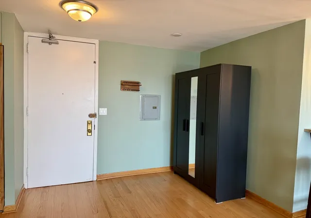 5th image of 655 W Irving Park Rd #2008, Chicago, IL 60613 | MLS# 12709090