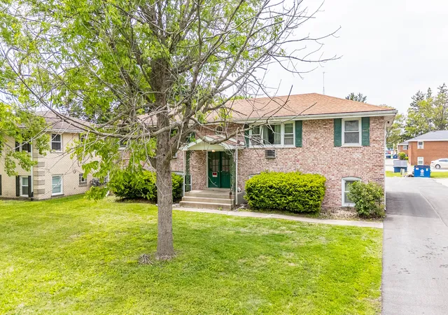 3rd image of 221 S Small Ave, Kankakee, IL 60901 | MLS# 12709162