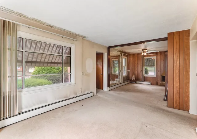 2nd image of 2218 Pearsall Pkwy, Waukegan, IL 60085 | MLS# 12709175