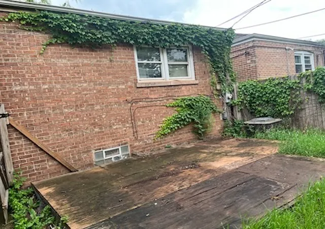 Photo 3 of Single family home for sale at 12559 S Michigan Ave, Chicago, IL 60628 | MLS# 12709187 | Listing updated on 2026-10-02