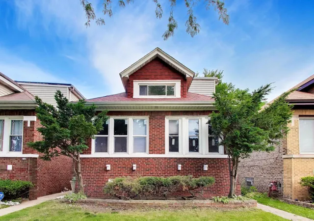 Photo 2 of Single family home for sale at 7950 S Indiana Ave, Chicago, IL 60619 | MLS# 12709210 | Listing updated on 2026-07-24